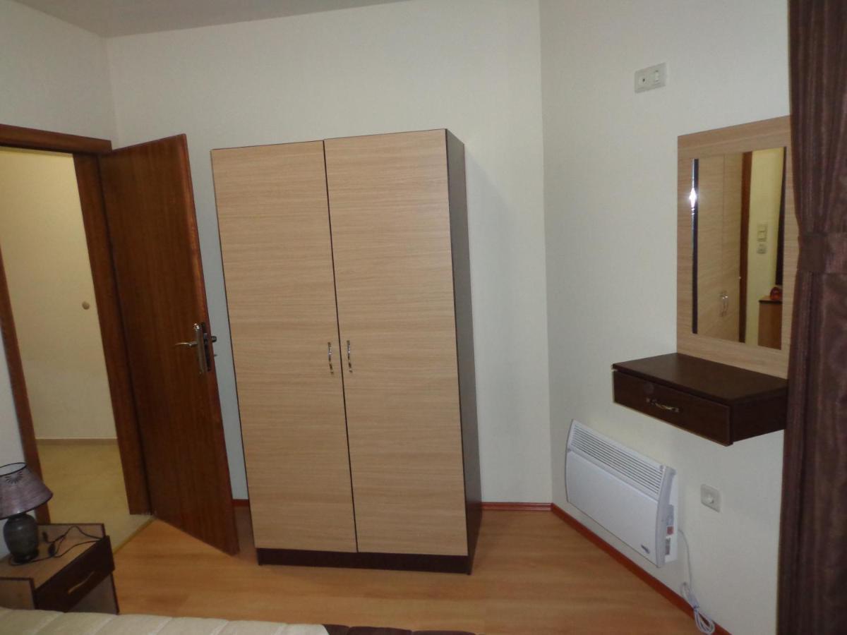 Ski & Holiday Apartments In Pamporovo Esterno foto