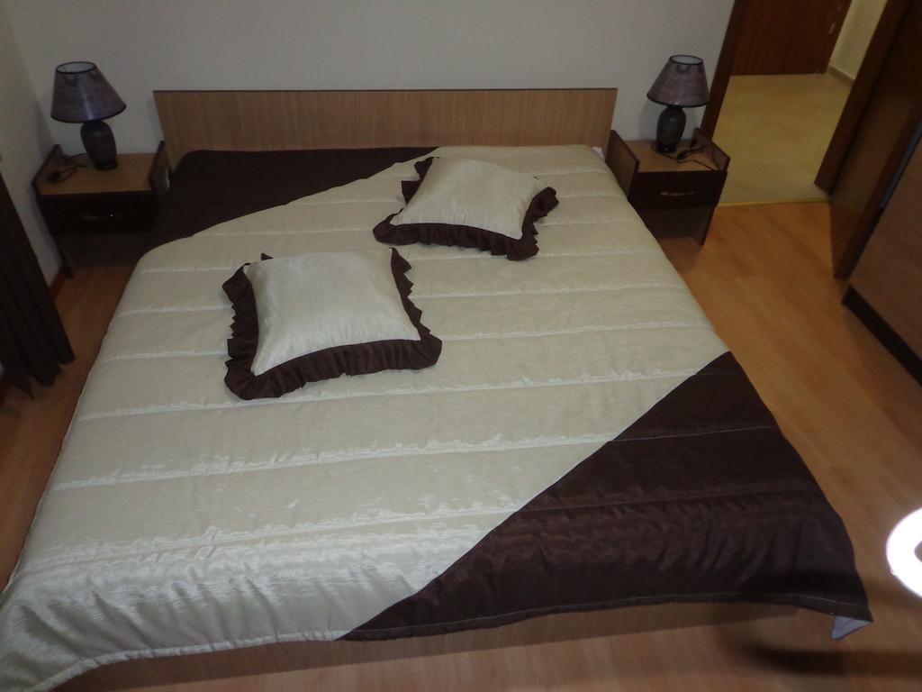 Ski & Holiday Apartments In Pamporovo Esterno foto